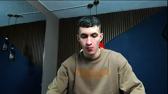 JacksonOlsenn online show from 12, 1, 2025