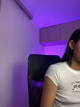 maddy bronw  online show from 6, 12, 2024