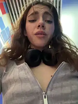 Lily  Belle online show from 11, 12, 2024