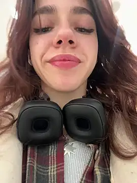 Lily  Belle online show from 30, 12, 2024