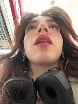 Lily  Belle online show from 6, 1, 2025