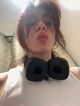 Lily  Belle online show from 10, 1, 2025