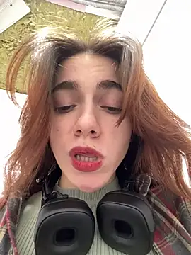 Lily  Belle online show from 3, 3, 2025