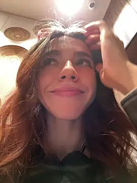 Lily  Belle online show from 10, 3, 2025