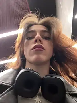 Lily  Belle online show from 15, 3, 2025