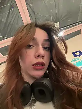 Lily  Belle online show from 16, 3, 2025