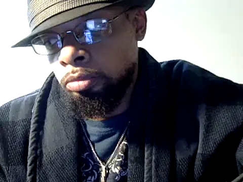 Snapshot of WhiskeyWood_DuhGOD chatting on 4, 12, 2024 WhiskeyWood DuhGOD online show from 4, 12, 2024