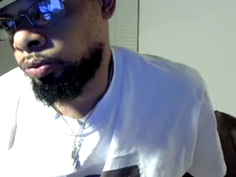 Snapshot of WhiskeyWood_DuhGOD chatting on 10, 12, 2024 WhiskeyWood DuhGOD online show from 10, 12, 2024