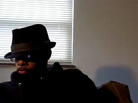 Snapshot of WhiskeyWood_DuhGOD chatting on 11, 12, 2024 WhiskeyWood DuhGOD online show from 11, 12, 2024