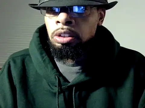 Snapshot of WhiskeyWood_DuhGOD chatting on 27, 12, 2024 WhiskeyWood DuhGOD online show from 27, 12, 2024