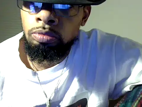 Snapshot of WhiskeyWood_DuhGOD chatting on 31, 12, 2024 WhiskeyWood DuhGOD online show from 31, 12, 2024