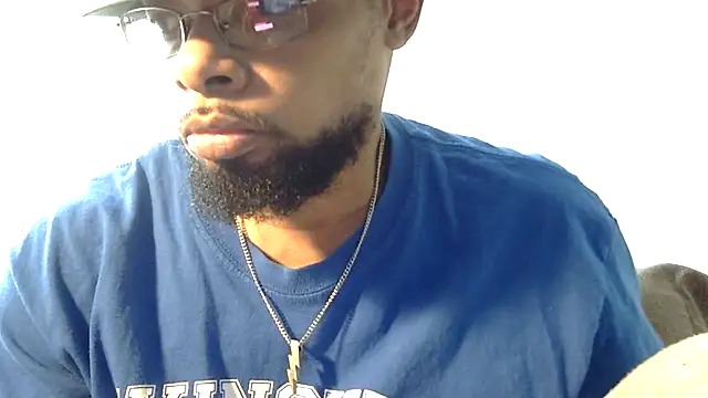 Snapshot of WhiskeyWood_DuhGOD chatting on 3, 2, 2025 WhiskeyWood DuhGOD online show from 3, 2, 2025