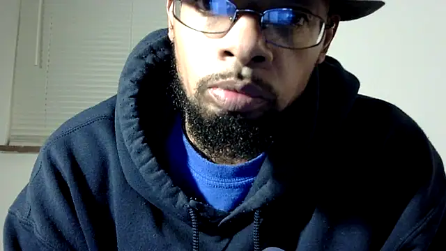 Snapshot of WhiskeyWood_DuhGOD chatting on 5, 2, 2025 WhiskeyWood DuhGOD online show from 5, 2, 2025