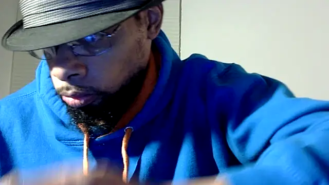 Snapshot of WhiskeyWood_DuhGOD chatting on 15, 2, 2025 WhiskeyWood DuhGOD online show from 15, 2, 2025