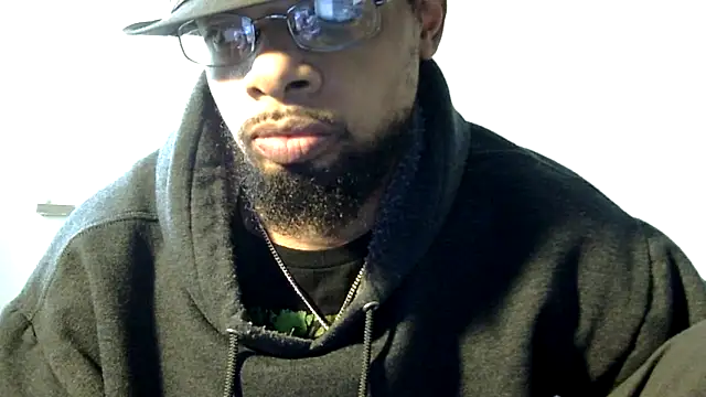 Snapshot of WhiskeyWood_DuhGOD chatting on 26, 2, 2025 WhiskeyWood DuhGOD online show from 26, 2, 2025