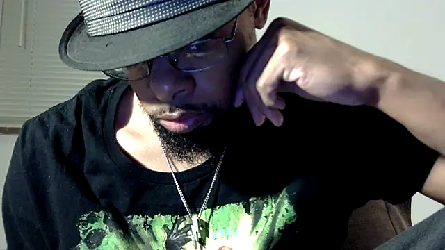 Snapshot of WhiskeyWood_DuhGOD chatting on 27, 2, 2025 WhiskeyWood DuhGOD online show from 27, 2, 2025