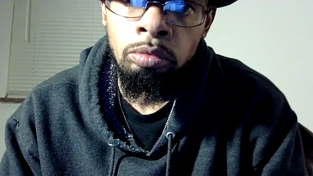 Snapshot of WhiskeyWood_DuhGOD chatting on 7, 3, 2025 WhiskeyWood DuhGOD online show from 7, 3, 2025