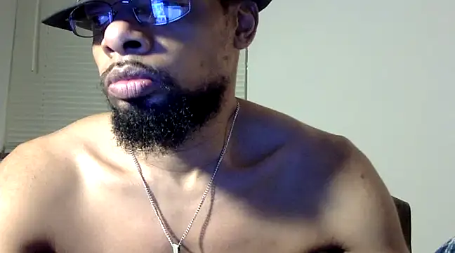 Snapshot of WhiskeyWood_DuhGOD chatting on 15, 3, 2025 WhiskeyWood DuhGOD online show from 15, 3, 2025