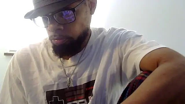 Snapshot of WhiskeyWood_DuhGOD chatting on 8, 10, 2025 WhiskeyWood DuhGOD online show from 8, 10, 2025