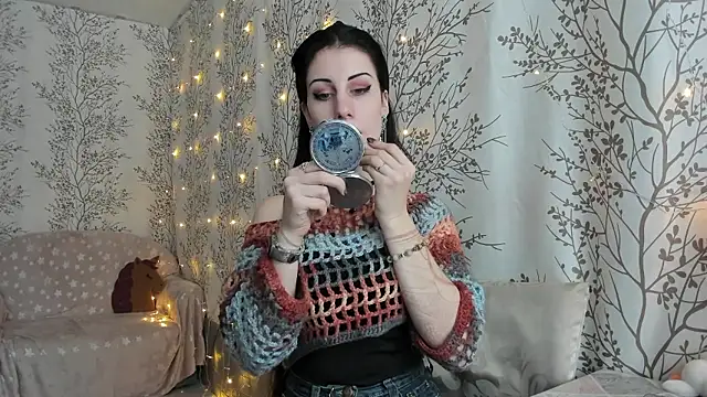 Mary0Lou online show from 4, 12, 2024