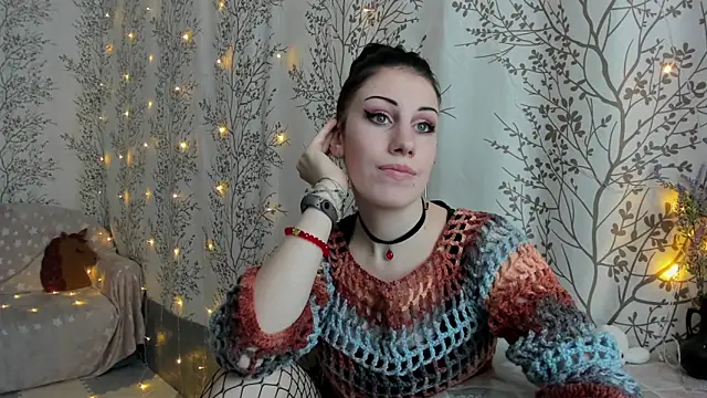 Mary0Lou online show from 8, 12, 2024