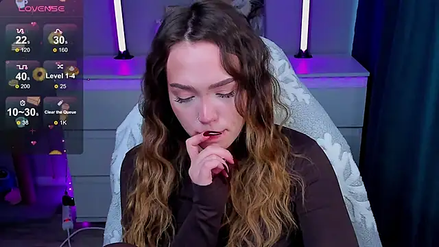 Snapshot of Evia_r0se chatting on 24, 2, 2026 Evia r0se online show from 24, 2, 2026