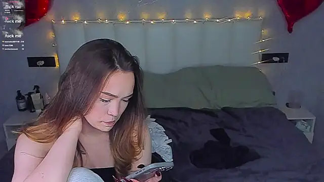 Snapshot of Evia_r0se chatting on 26, 2, 2026 Evia r0se online show from 26, 2, 2026