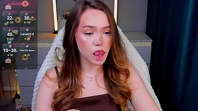 Snapshot of Evia_r0se chatting on 8, 3, 2026 Evia r0se online show from 8, 3, 2026