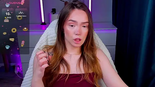 Snapshot of Evia_r0se chatting on 21, 3, 2026 Evia r0se online show from 21, 3, 2026