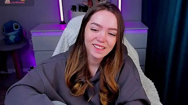 Snapshot of Evia_r0se chatting on 26, 3, 2026 Evia r0se online show from 26, 3, 2026