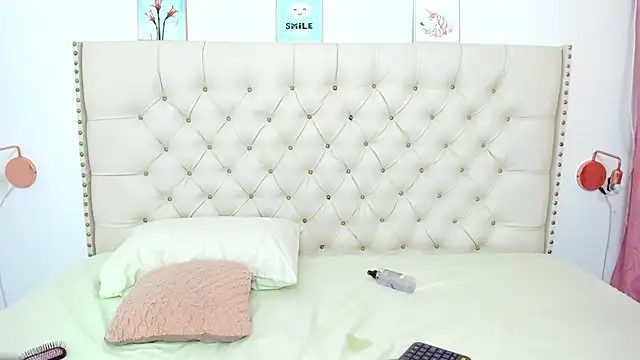 Kim Eli online show from 6, 1, 2025