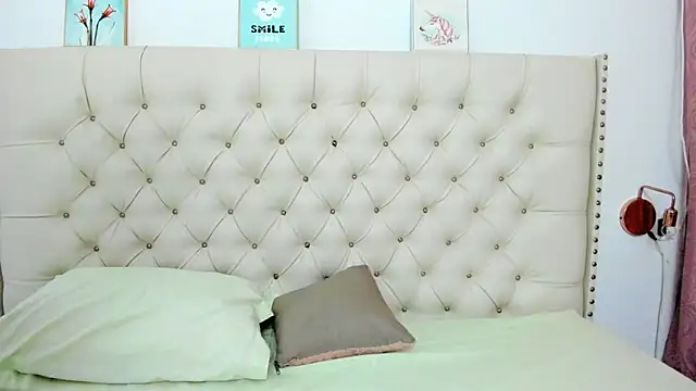 Kim Eli online show from 11, 1, 2025