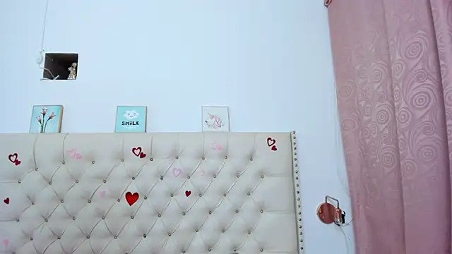 Kim Eli online show from 24, 2, 2025