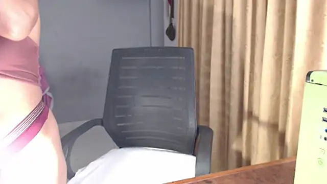 SusanLeroy online show from 28, 11, 2025