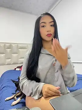 SOPHIACANDY19  online show from 10, 10, 2025