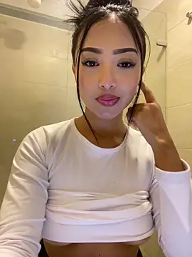 SOPHIACANDY19  online show from 22, 2, 2026