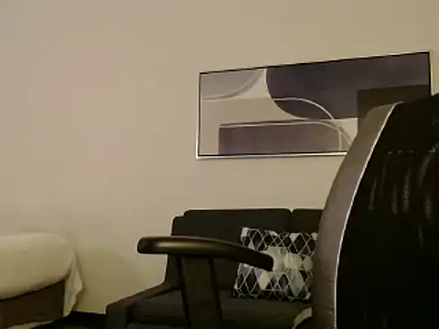 Snapshot of overaveragefreak4you chatting on 21, 3, 2025 overaveragefreak4you online show from 21, 3, 2025