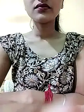 MISSQUEEN48 online show from 18, 1, 2026