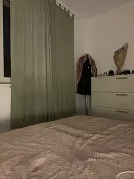 alexaandreea99 online show from 15, 12, 2024