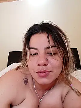 Snapshot of Candy_sr chatting on 23, 11, 2025 Candy sr online show from 23, 11, 2025