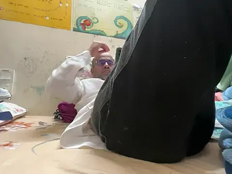 SammyChocolateIndian online show from 4, 2, 2026