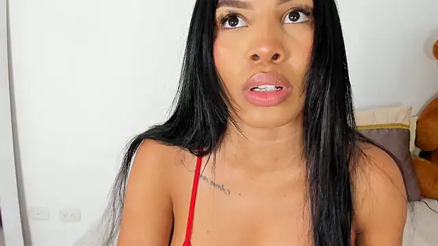 Snapshot of NickyBrown_ chatting on 20, 10, 2025 NickyBrown online show from 20, 10, 2025