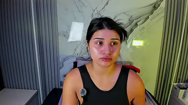 venusowen  online show from 17, 3, 2026