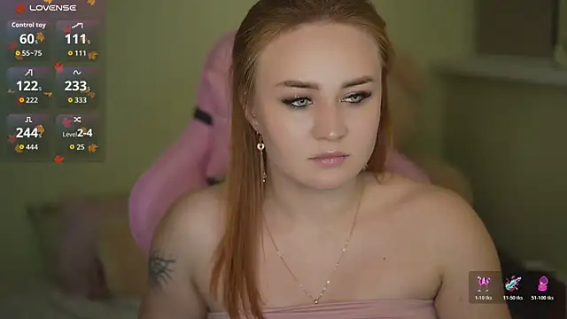 Snapshot of LovelyBell chatting on 9, 11, 2025 LovelyBell online show from 9, 11, 2025