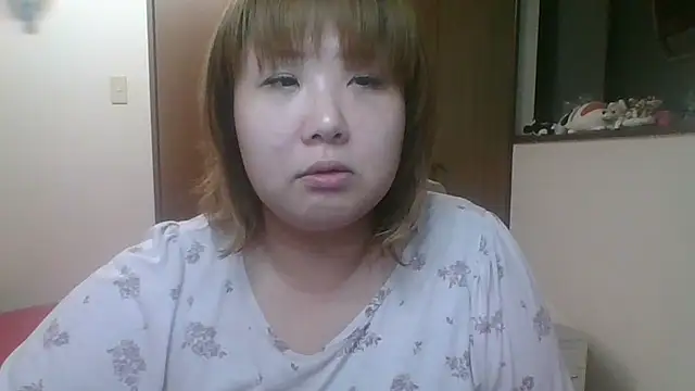 SAKU-RA-chan online show from 1, 10, 2025