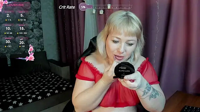 Victoria Di online show from 2, 1, 2025