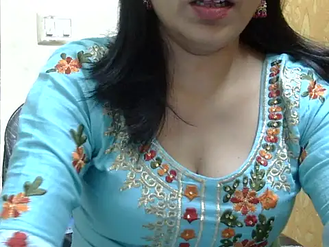 l l ish online show from 3, 11, 2025