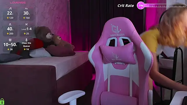 Kira yoon online show from 10, 10, 2025