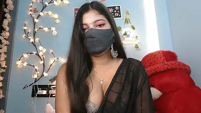 Reena Singh53 online show from 27, 10, 2025