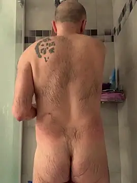 Snapshot of MaxVain chatting on 4, 2, 2025 MaxVain online show from 4, 2, 2025